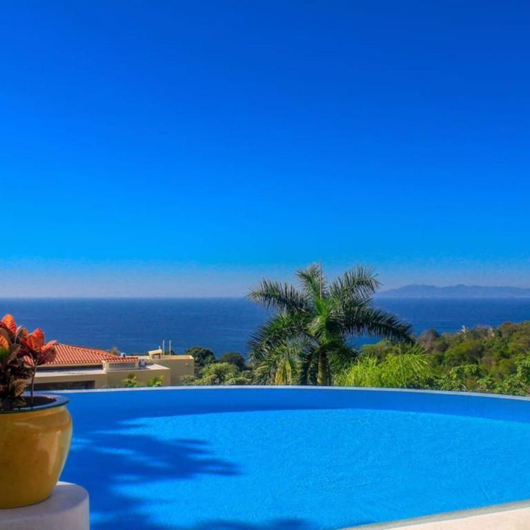 Heated Pool, Chef, Barman & Full Staff Sleeps 30 - Villa - 41