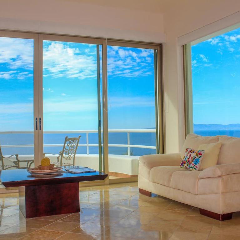 Heated Pool, Chef, Barman & Full Staff Sleeps 30 - Villa - 76