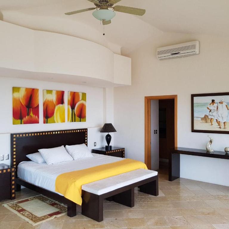 Heated Pool, Chef, Barman & Full Staff Sleeps 30 - Villa - 87