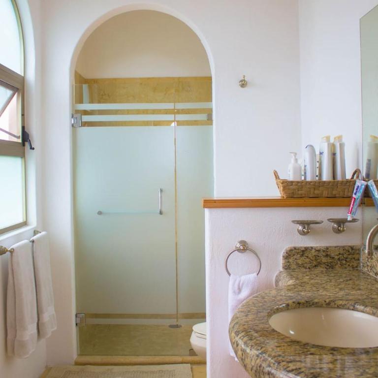 Heated Pool, Chef, Barman & Full Staff Sleeps 30 - Villa - 98