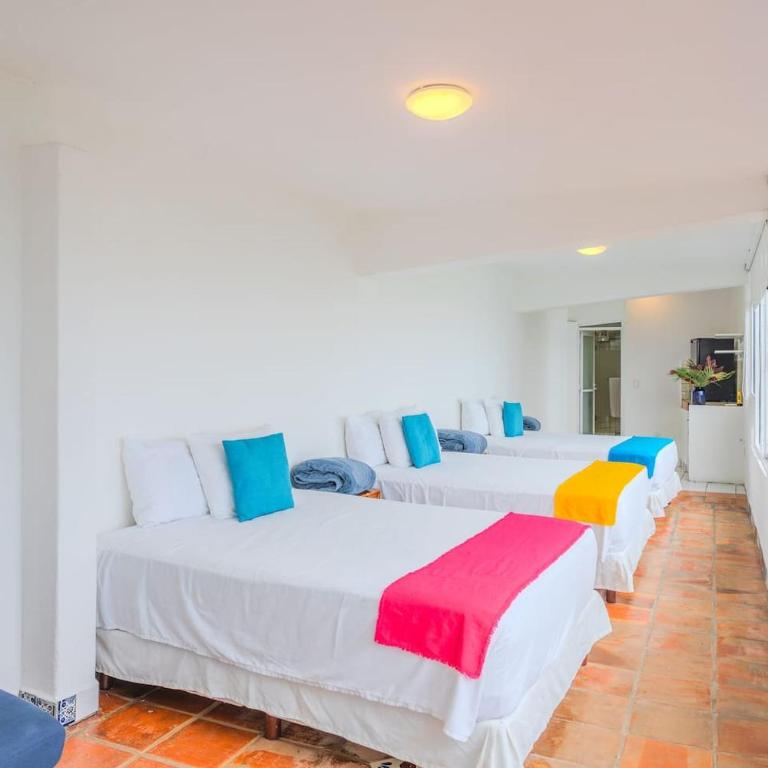 Oceanfront Hacienda w Private Heated Pool - Casa - 17