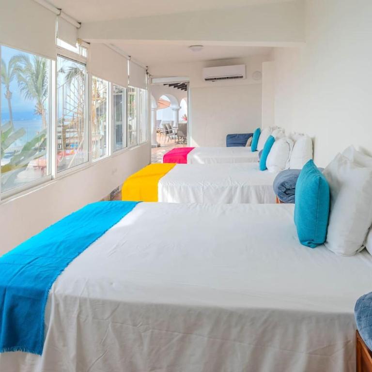 Oceanfront Hacienda w Private Heated Pool - Casa - 20