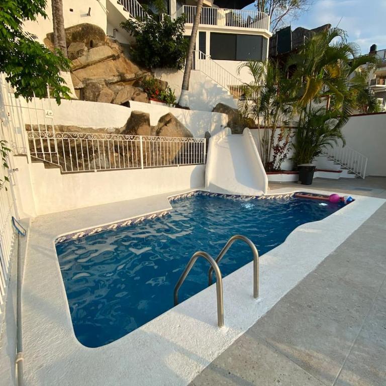 Oceanfront Villa Private Resort w Heated Pools - Villa - 73