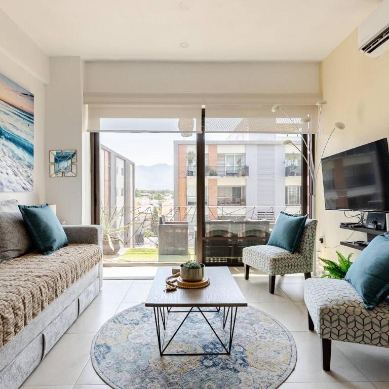 Beach Chic Condo in Hotel Zone - 700m to beach - Casa - 2
