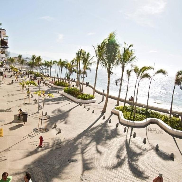 Beach Chic Condo in Hotel Zone - 700m to beach - Casa - 32