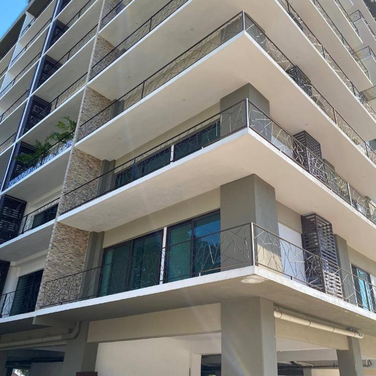 Beach Chic Condo in Hotel Zone - 700m to beach - Casa - 36