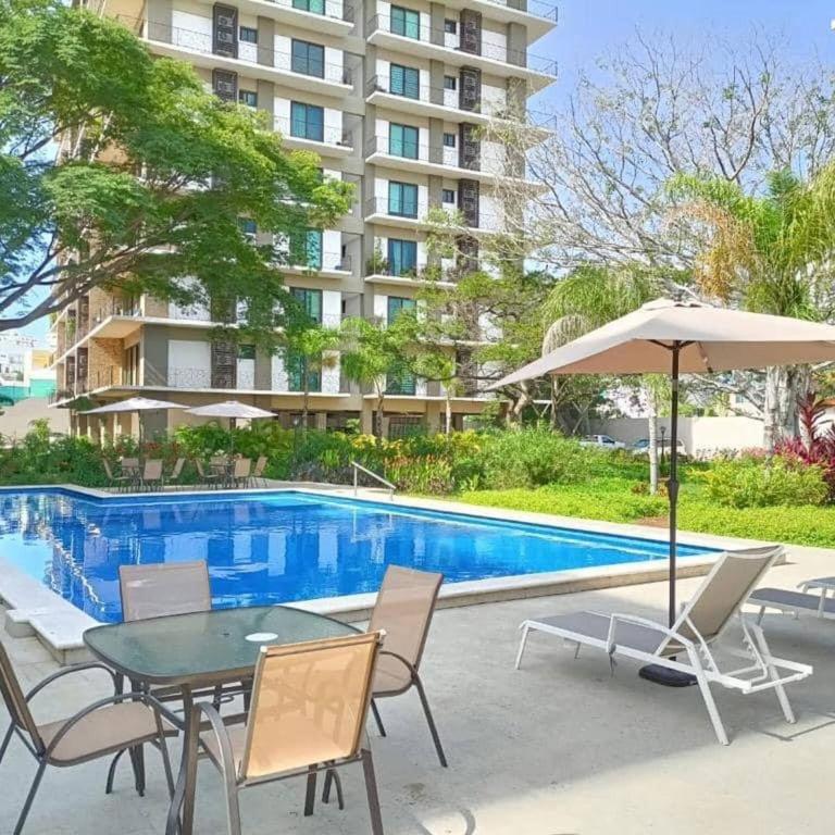 Beach Chic Condo in Hotel Zone - 700m to beach - Casa - 44