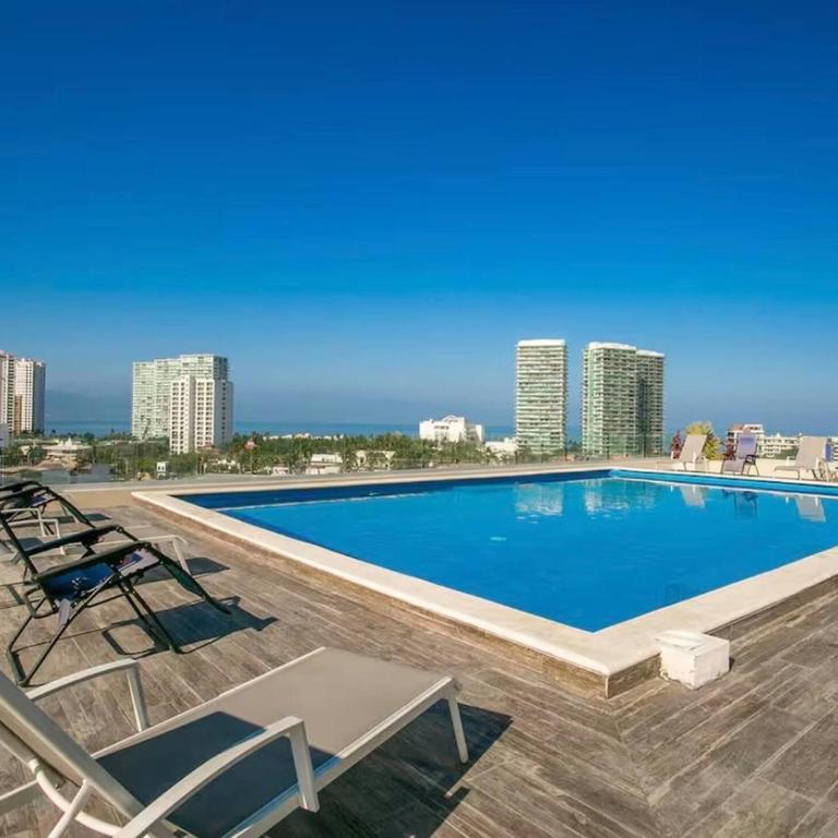 Beach Chic Condo in Hotel Zone - 700m to beach - Casa - 50
