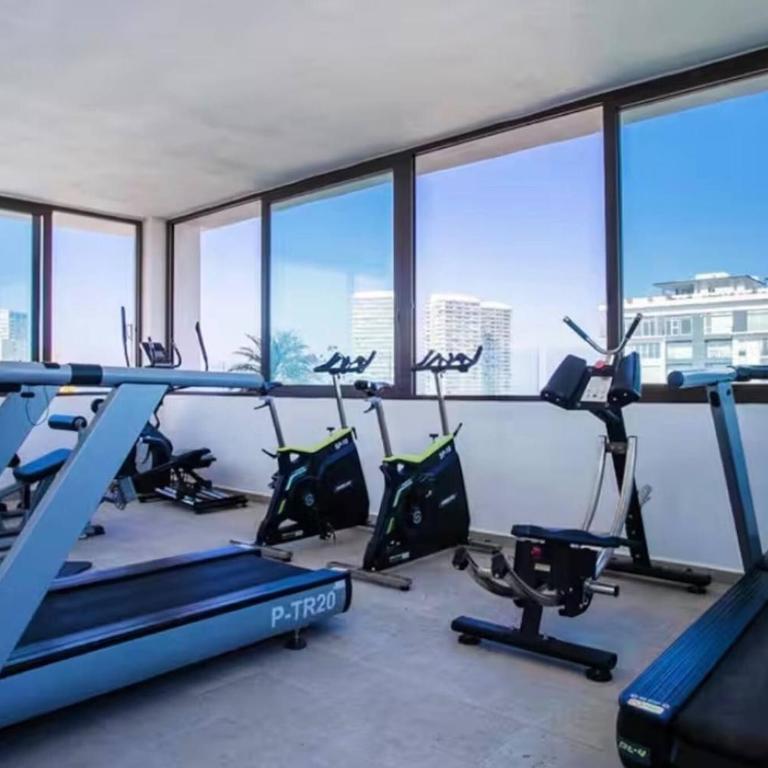 Beach Chic Condo in Hotel Zone - 700m to beach - Casa - 52