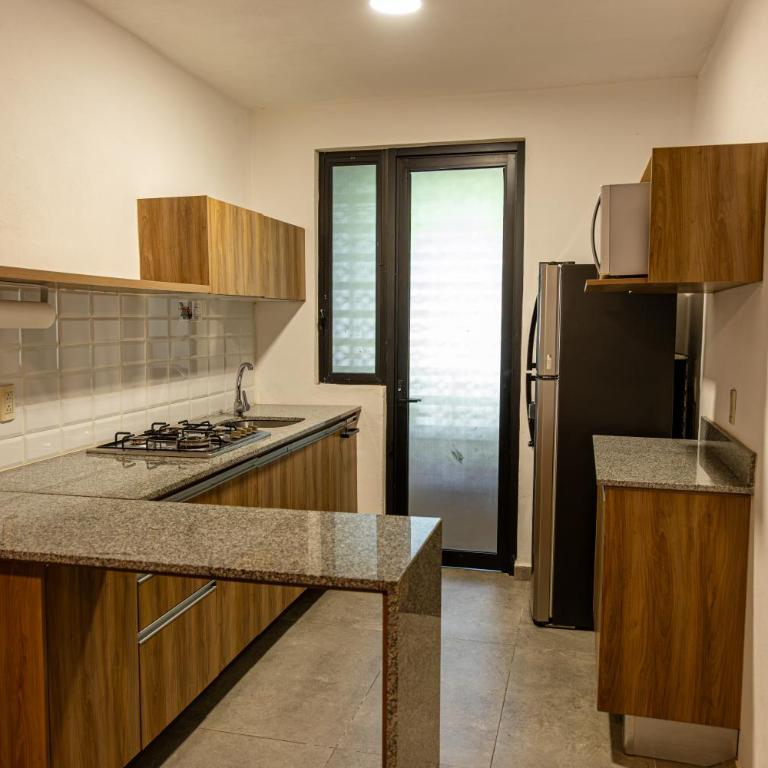 Departamentos en barrio tradicional cercanos a la playa - Two-Room Apartment - 53