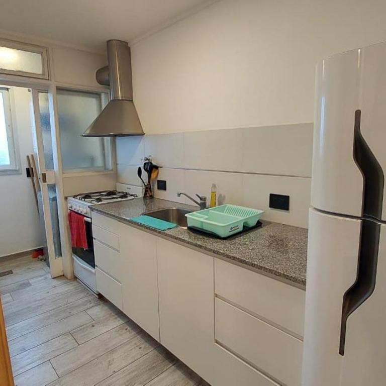 Departamento calle corrientes mar del plata con cochera - Apartamento de 1 dormitorio - 4
