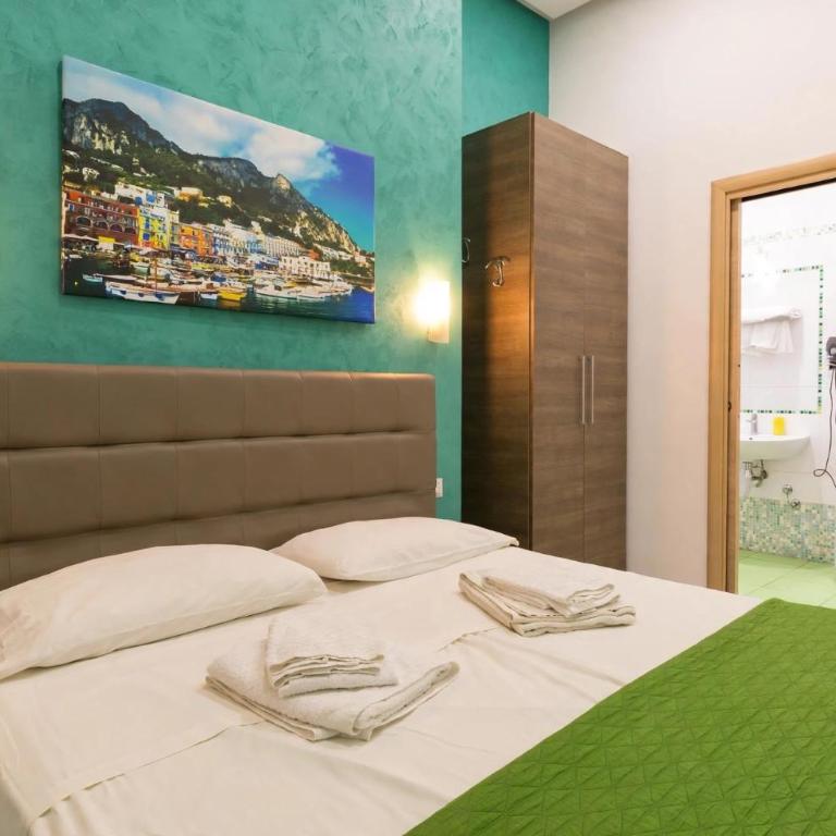 MergellinaResort - Standard Double Room - 4