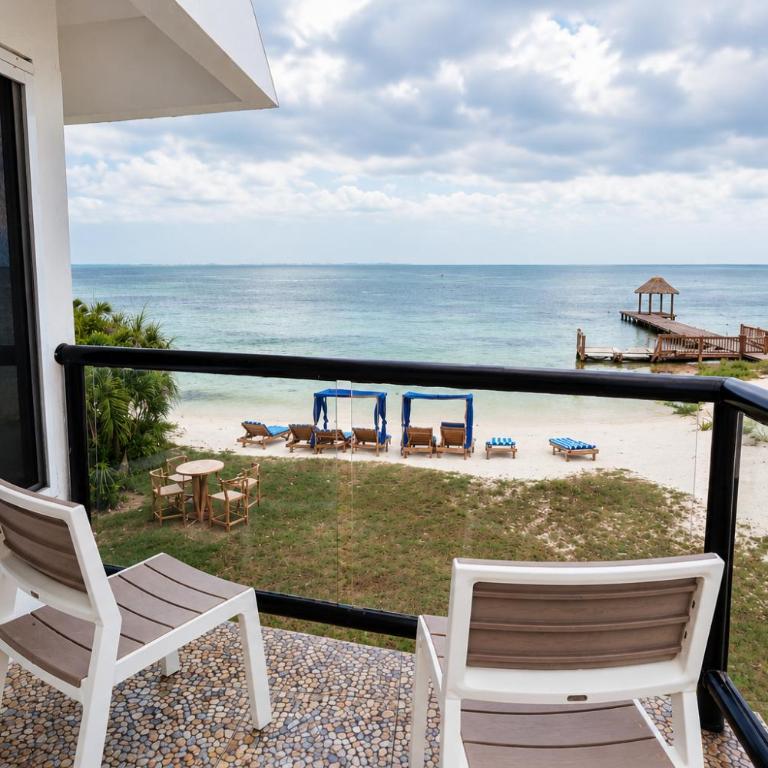 Casa Playa en Zona Hotelera de Cancún - One-Bedroom Apartment with Sea View and Balcony - 24