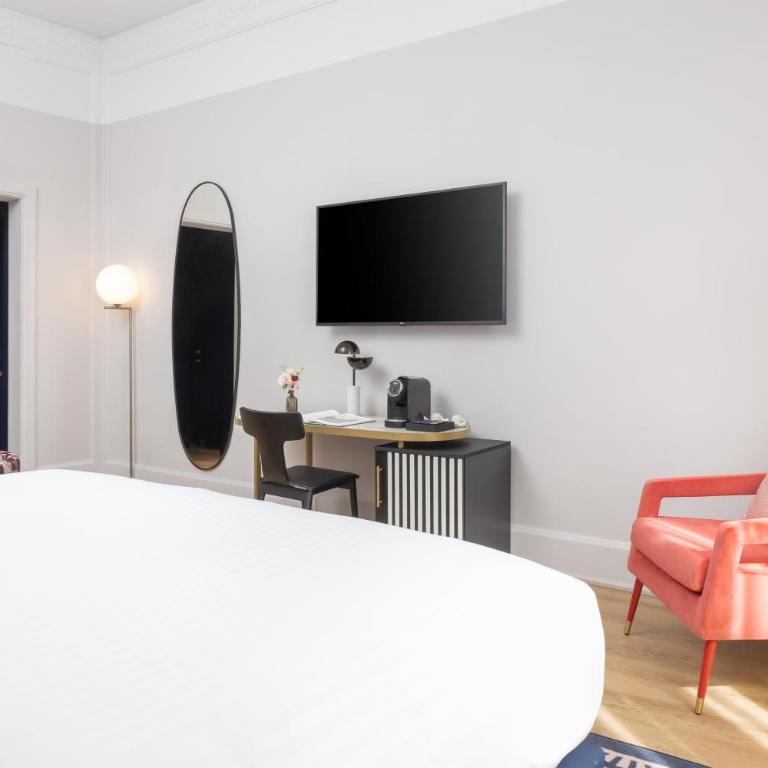 Anglo American Hotel Florence, Curio Collection By Hilton - Junior Suite - 1
