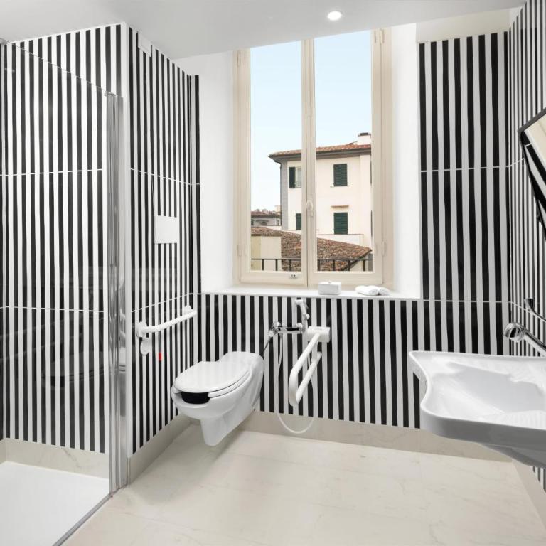 Anglo American Hotel Florence, Curio Collection By Hilton - Camera Queen Classic con Accesso Disabili - 2