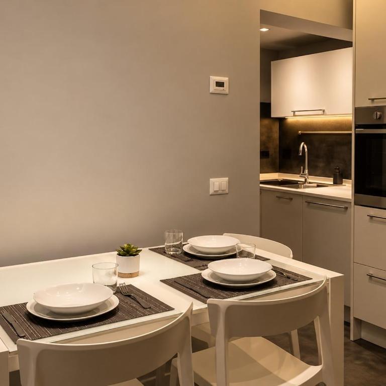 Graziosa - Romantic & Modern Design Suite - Appartamento con 2 Camere da Letto - 3