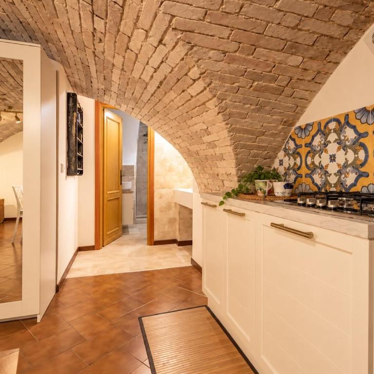 Viola - Historic Brick Vaults in Artists District - Appartamento con 2 Camere da Letto - 10