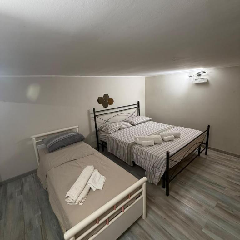 Catania ti aspetta - Chambre Triple Deluxe - 8