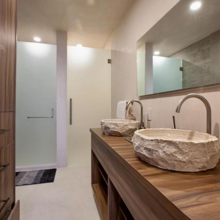 Central with Rooftop Pool by Porto Vacanze @ Laiva - Appartement - 20