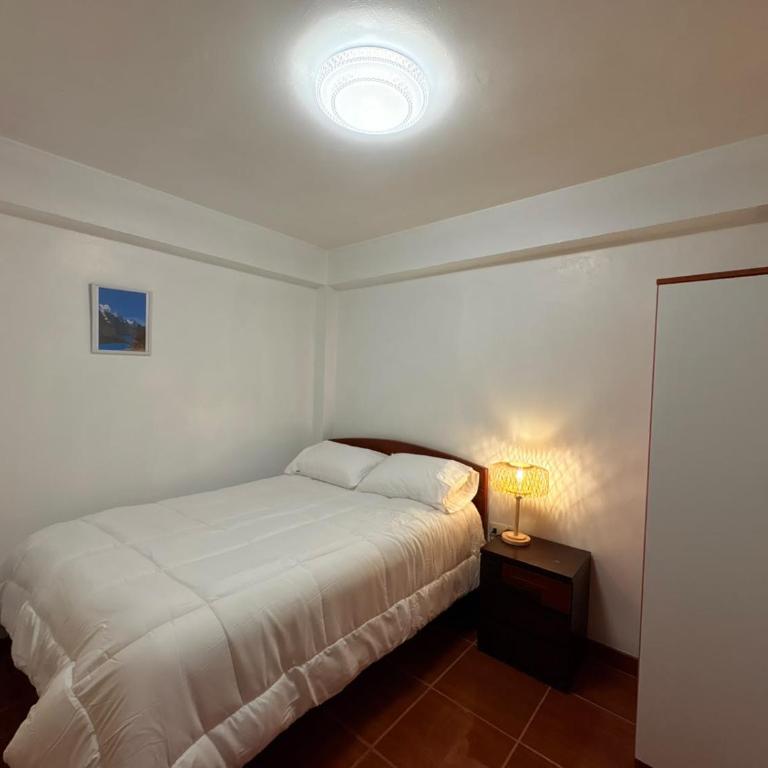 Desmont - One-Bedroom Apartment - 1