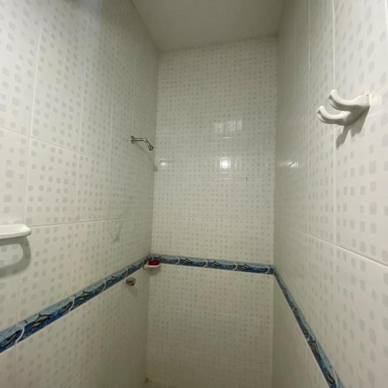 Casa Delis Hostal Santa Marta - Double Room with Private Bathroom - 2
