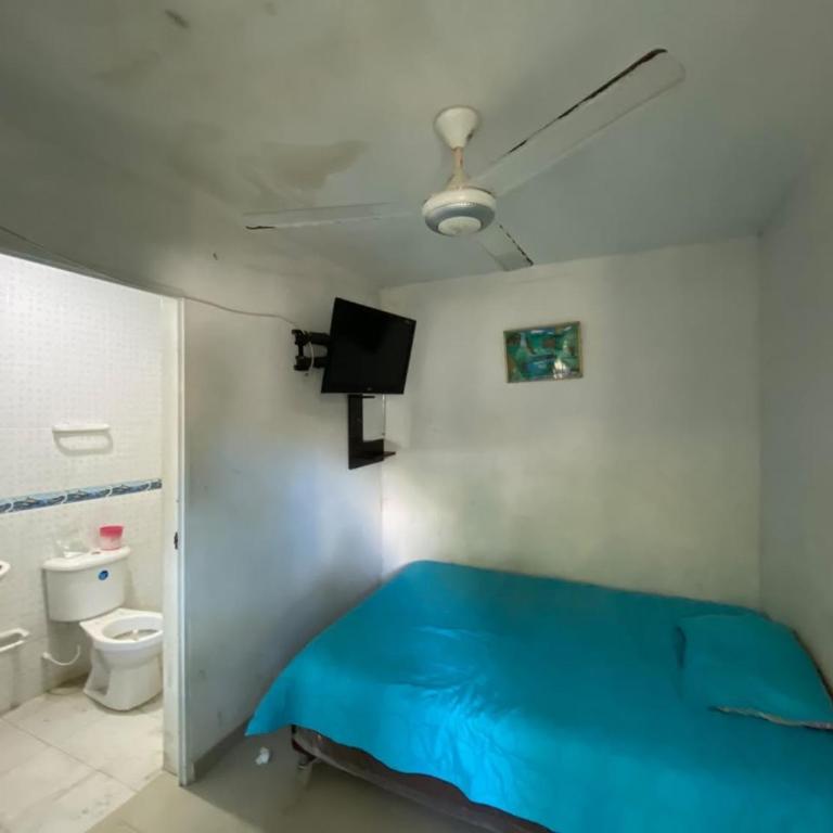 Casa Delis Hostal Santa Marta - Double Room with Private Bathroom - 4