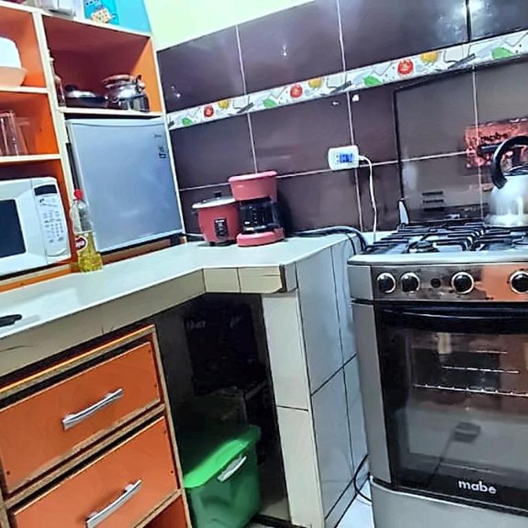 Habitación Parque Industrial El Tambo - One-Bedroom Apartment - 2