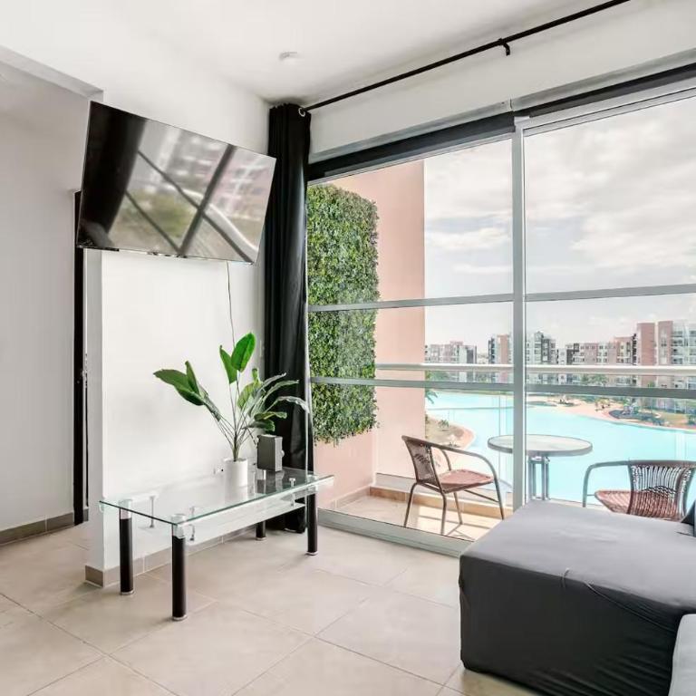 departamento con laguna artificial - Two-Bedroom Apartment - 69