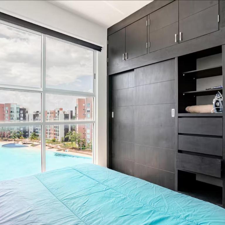 departamento con laguna artificial - Two-Bedroom Apartment - 63