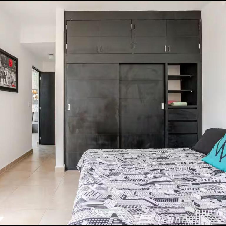 departamento con laguna artificial - Two-Bedroom Apartment - 67