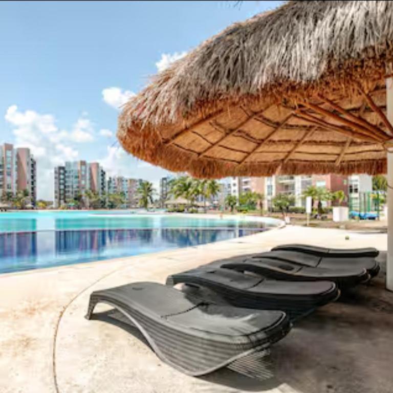 departamento con laguna artificial - Two-Bedroom Apartment - 87