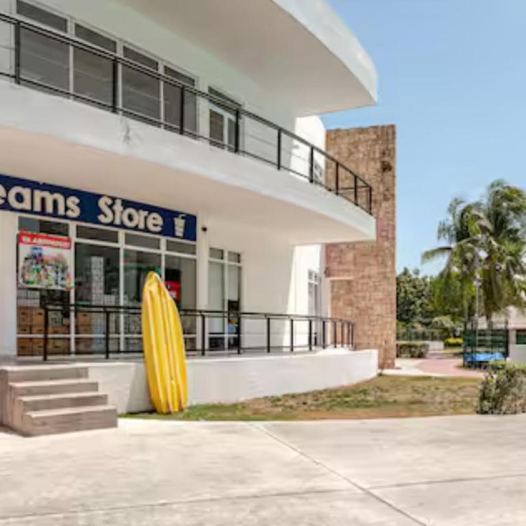 departamento con laguna artificial - Two-Bedroom Apartment - 88