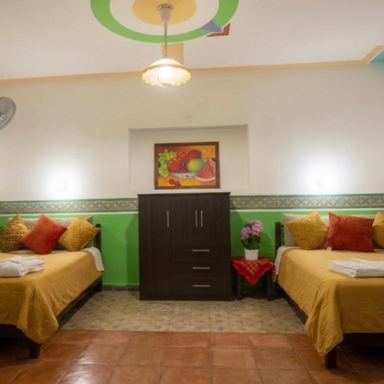 Center Rooms AY - Twin Room with Private Bathroom - 7