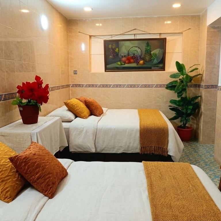 Center Rooms AY - Twin Room with Shared Bathroom - 4