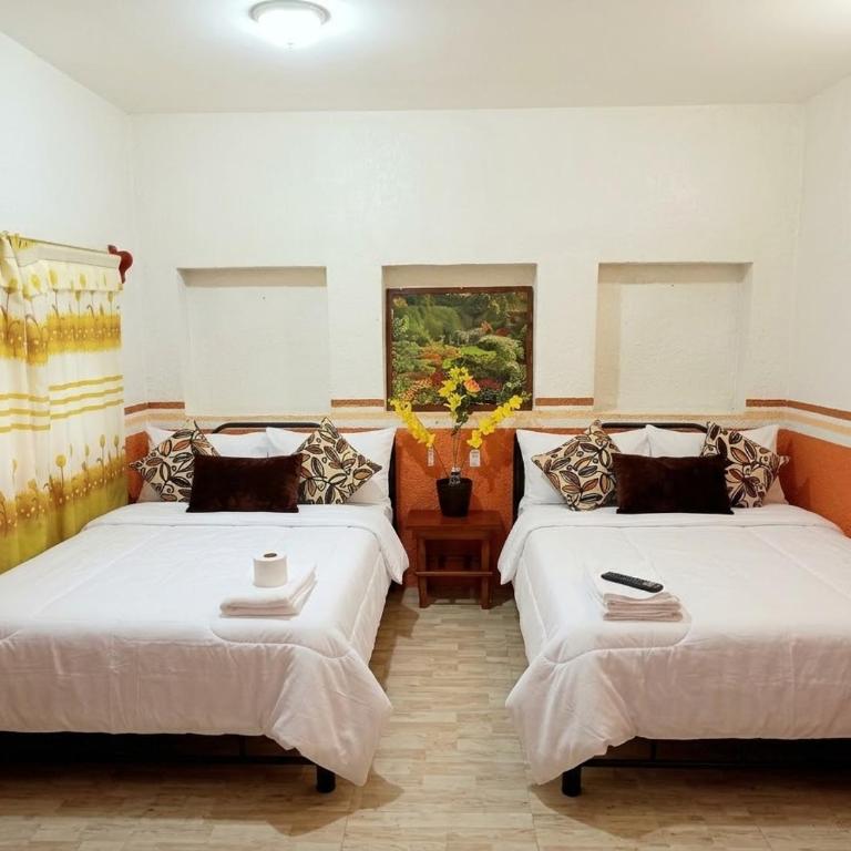 Center Rooms AY - Twin Room with Private Bathroom - 9