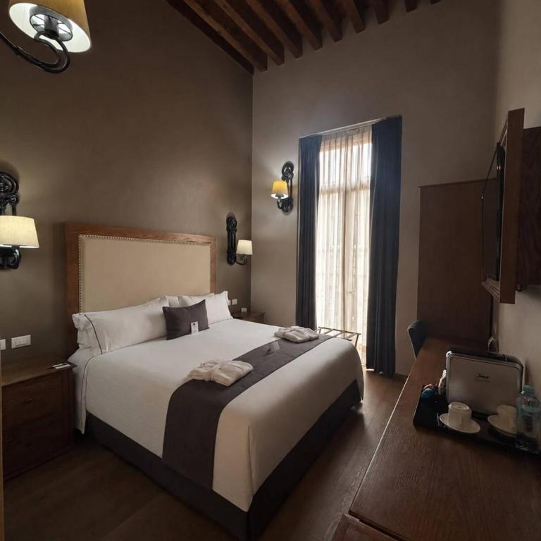 Historico Central Hotel - Habitación Deluxe con cama extragrande - 5
