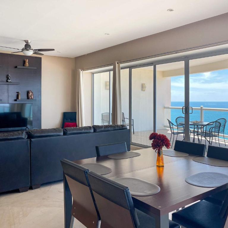 Oceanfront 2BR Condo with Sea Views #1101 - Apartamento - 12