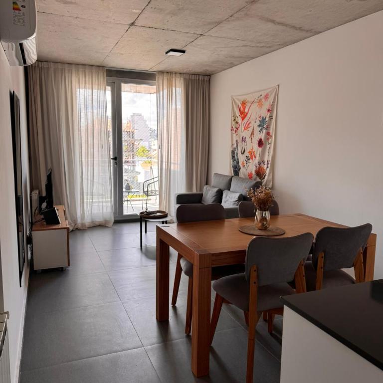 Departamento Talero, Neuquén centro - Cochera cubierta - Apartamento de 1 dormitorio - 2