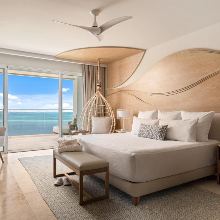 Amare Cancun Adults Only All-Inclusive Resort, Curio Hilton - The One - Master King Suite with Ocean Front View - 1