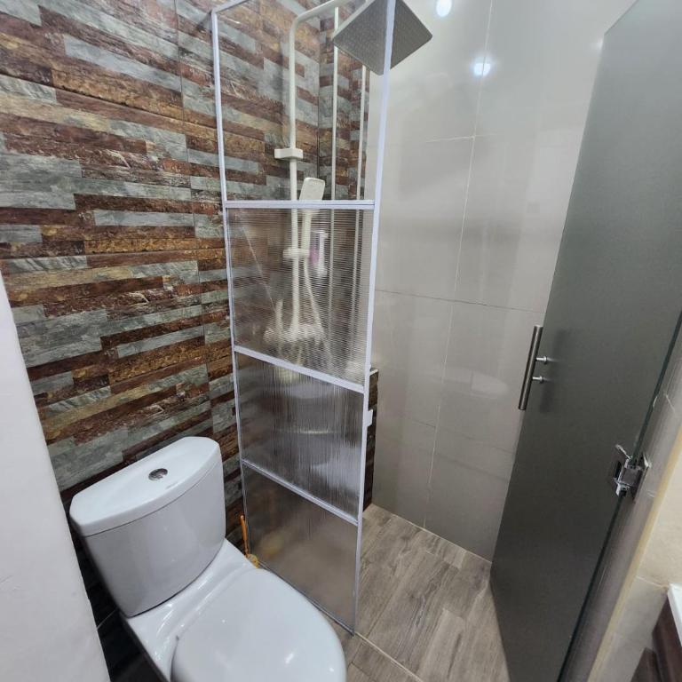 Primero piso luminoso calido comodo y bien ubicado - Apartamento de 1 dormitorio - 10