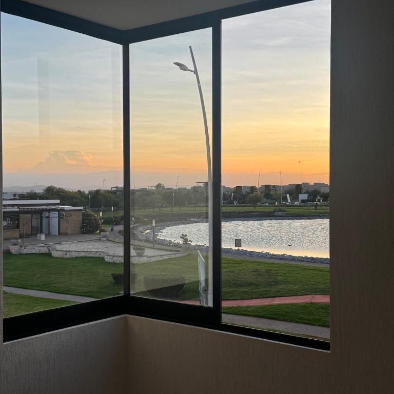Bello departamento con atardeceres frente al lago - Zakia - Apartamento de 2 dormitorios - 14