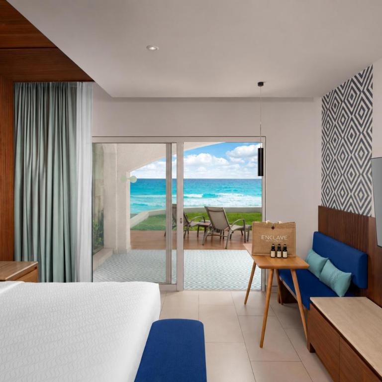 Hilton Cancun Mar Caribe All-Inclusive Resort - Habitación Enclave frente a la playa - 2 camas extragrandes Murphy - 4