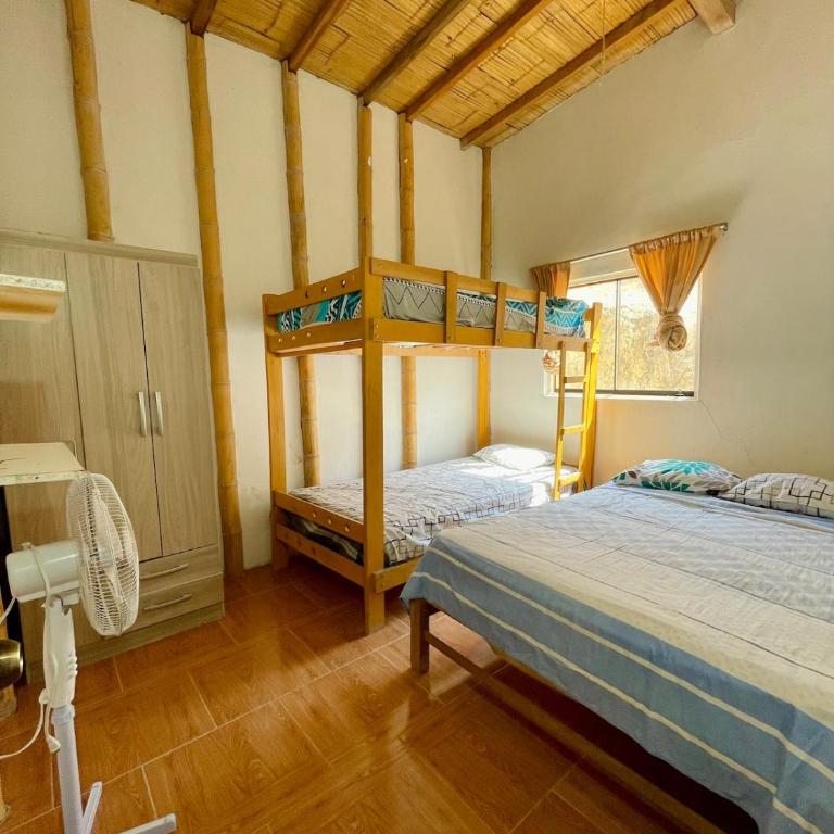 Jurassic home beach - Three-Bedroom House - 12