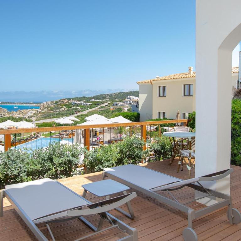 Mangia's Santa Teresa Sardinia, Curio Collection by Hilton - Suite King Signature con 1 Camera da letto, Vista mare e Terrazza - 1