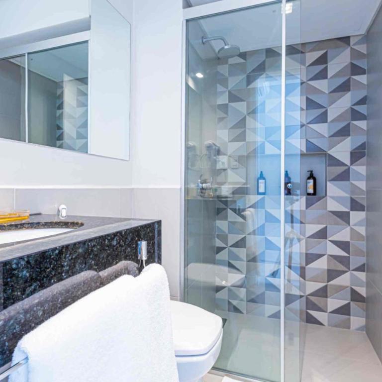 First Living 2BR Rooftop Pool Gym & Parking - Apartamento - 11