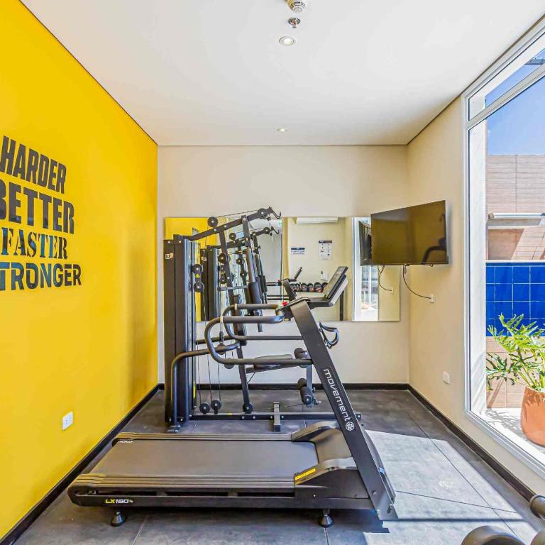 First Living 2BR Rooftop Pool Gym & Parking - Apartamento - 25