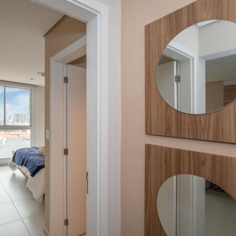 Spacious Stay with Balcony Workspace Pool&Gym - Apartamento - 15