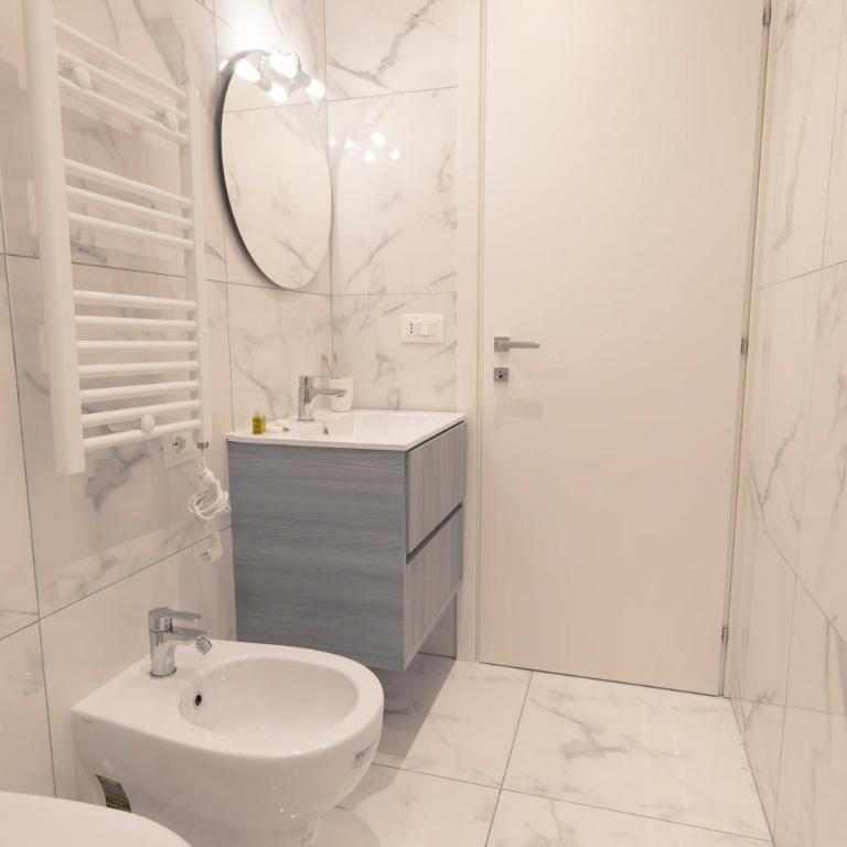 Modern Stylish Apartment - Isola & Central Station - Casa Vacanze - 29