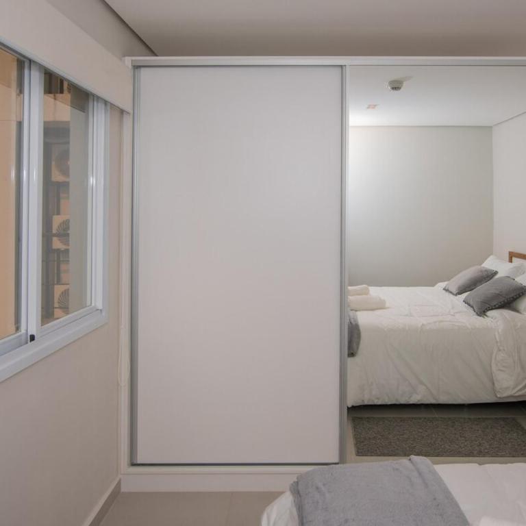 Vibrant Stay with Rooftop BBQ Pool and Near Malls - Apartamento - 19