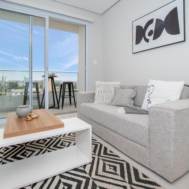 Vibrant Stay with Rooftop BBQ Pool and Near Malls - Apartamento - 14